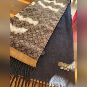 Paul Stuart scarf silk and cashmere